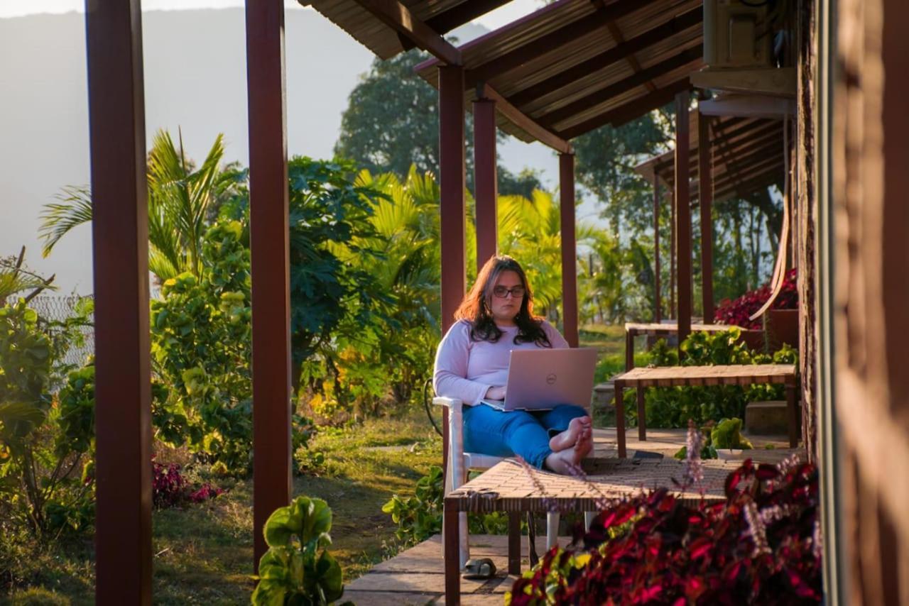 Mysticstays Resort Wai Eksteriør bilde