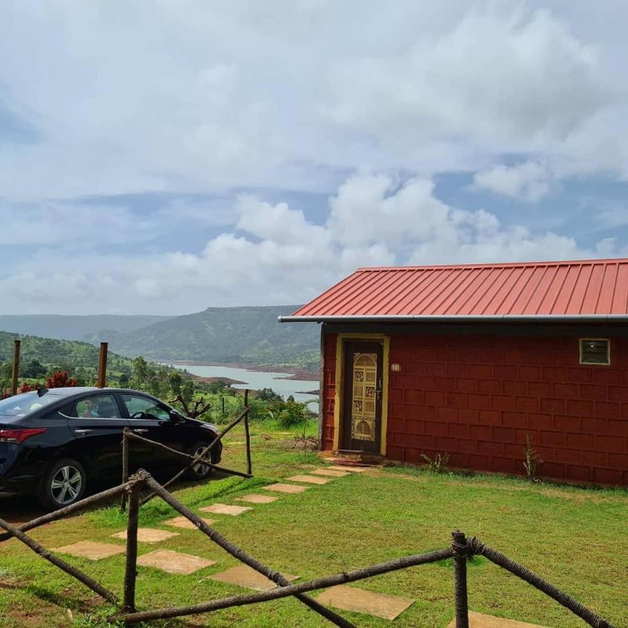 Mysticstays Resort Wai Eksteriør bilde
