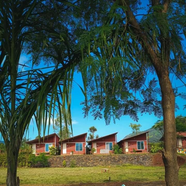 Mysticstays Resort Wai Eksteriør bilde