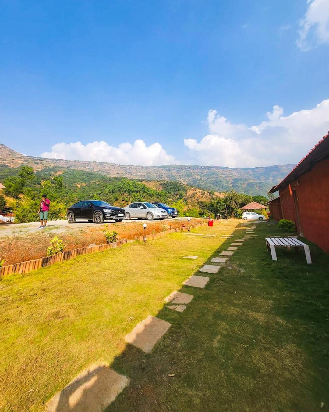 Mysticstays Resort Wai Eksteriør bilde