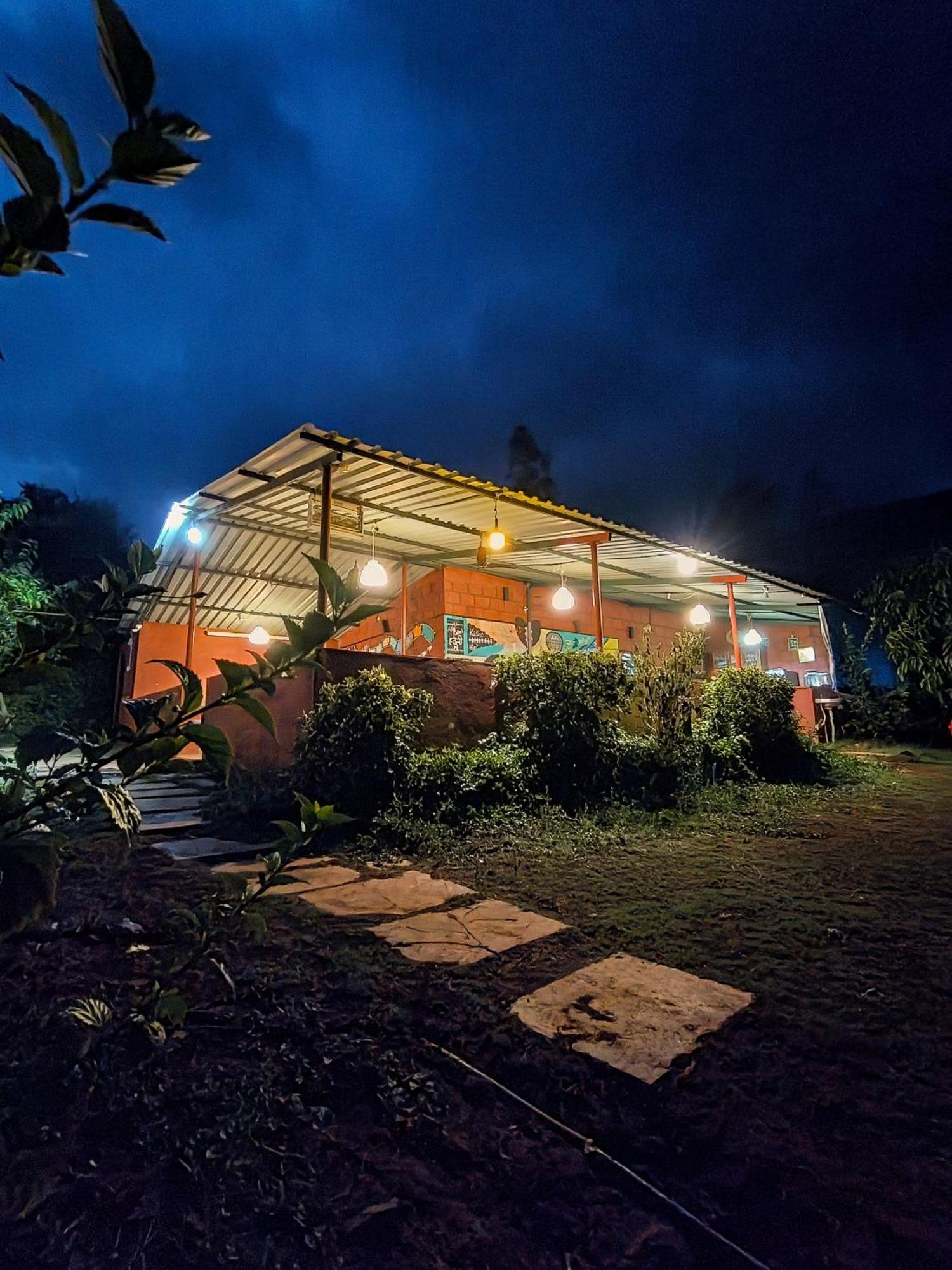 Mysticstays Resort Wai Eksteriør bilde